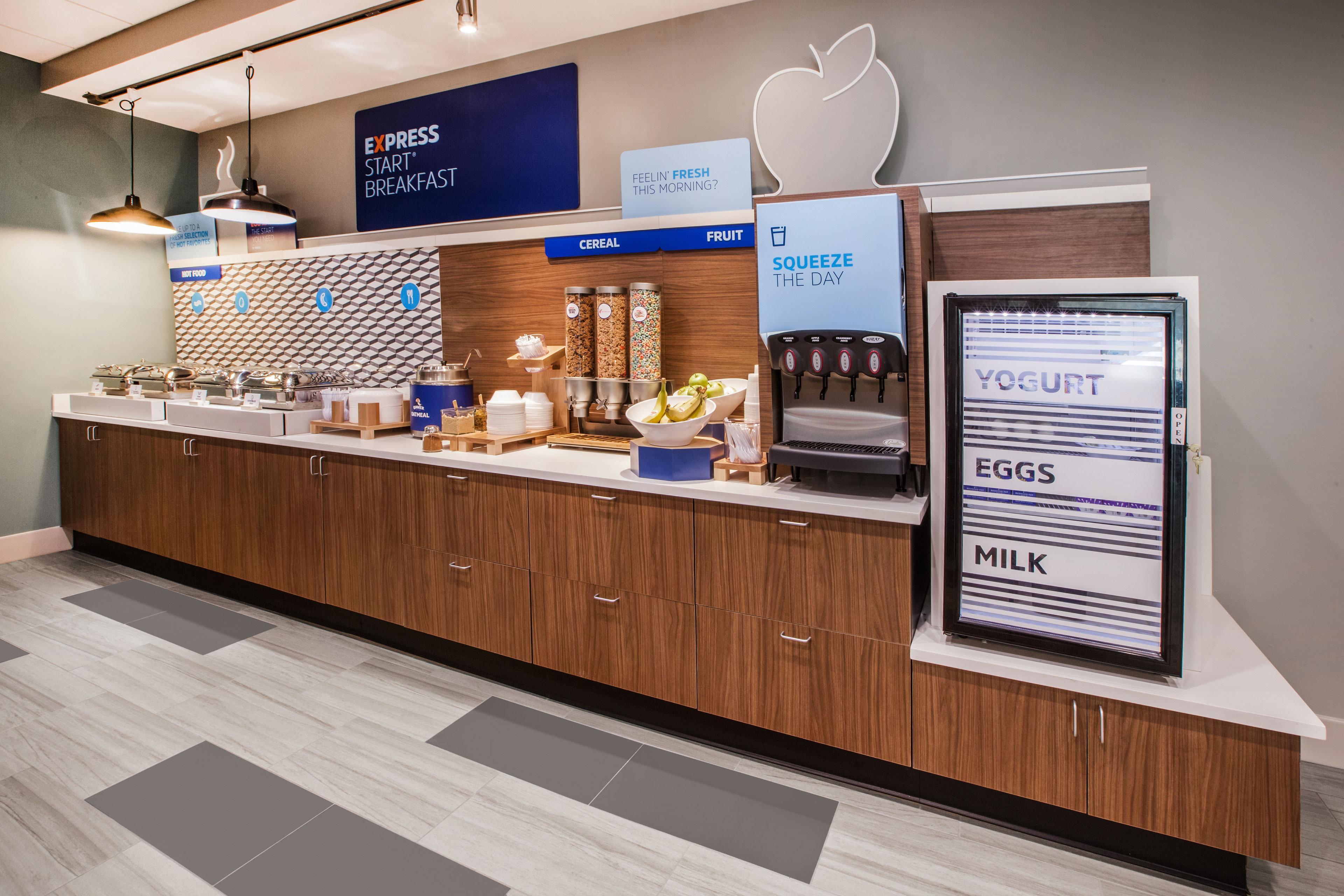 Holiday Inn Express Hotel&Suites Lovel& Loveland Exterior foto