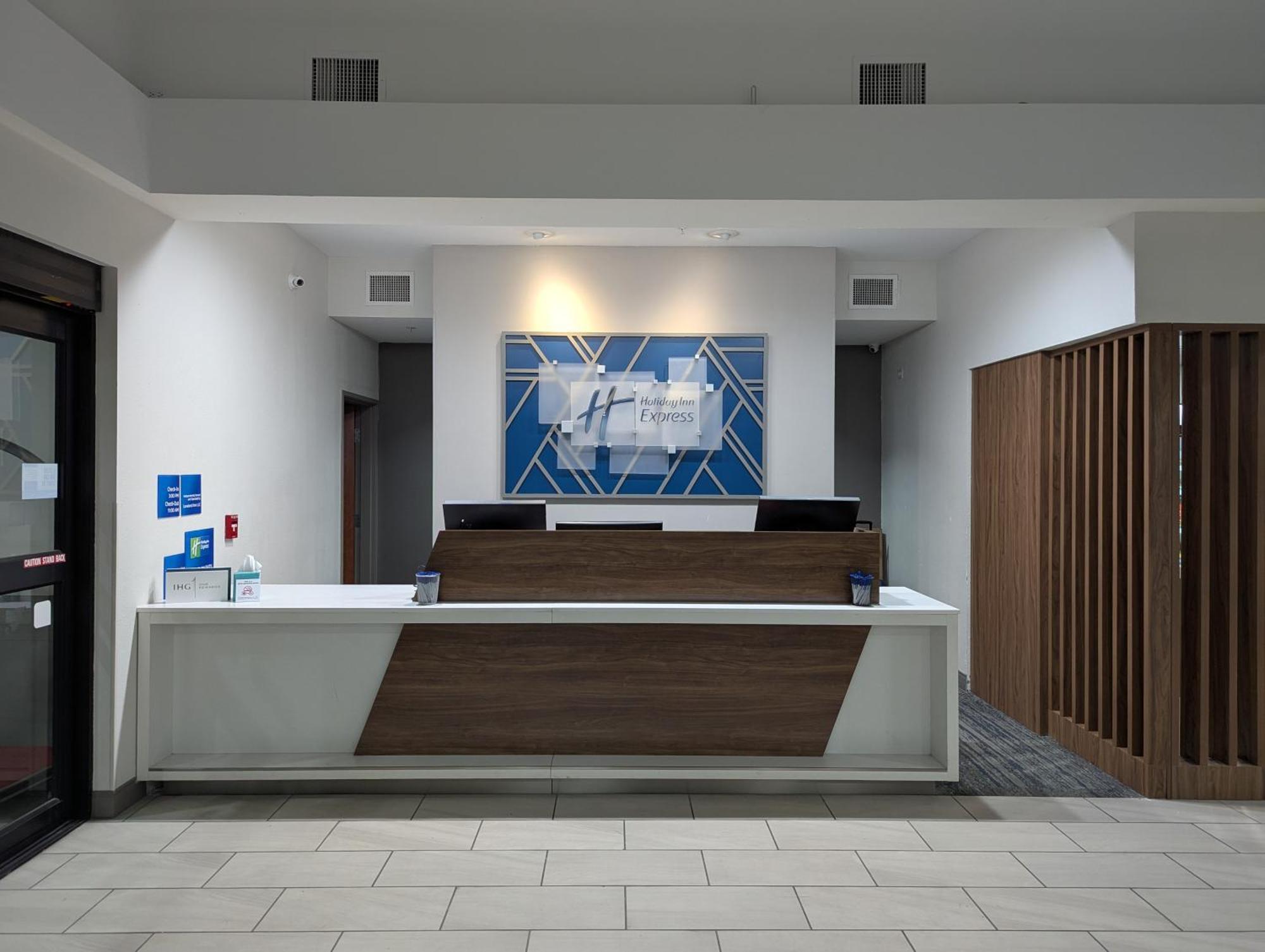 Holiday Inn Express Hotel&Suites Lovel& Loveland Exterior foto