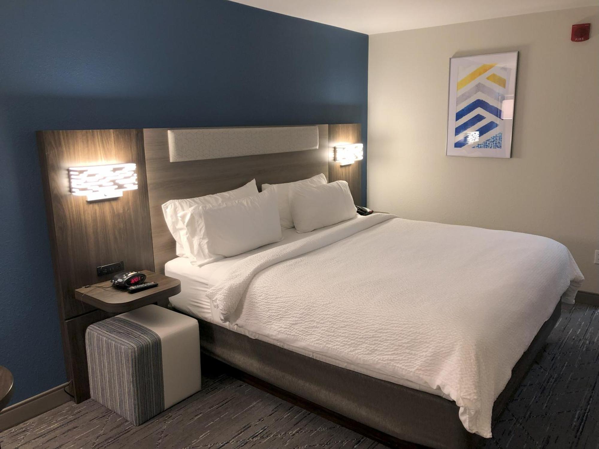 Holiday Inn Express Hotel&Suites Lovel& Loveland Exterior foto