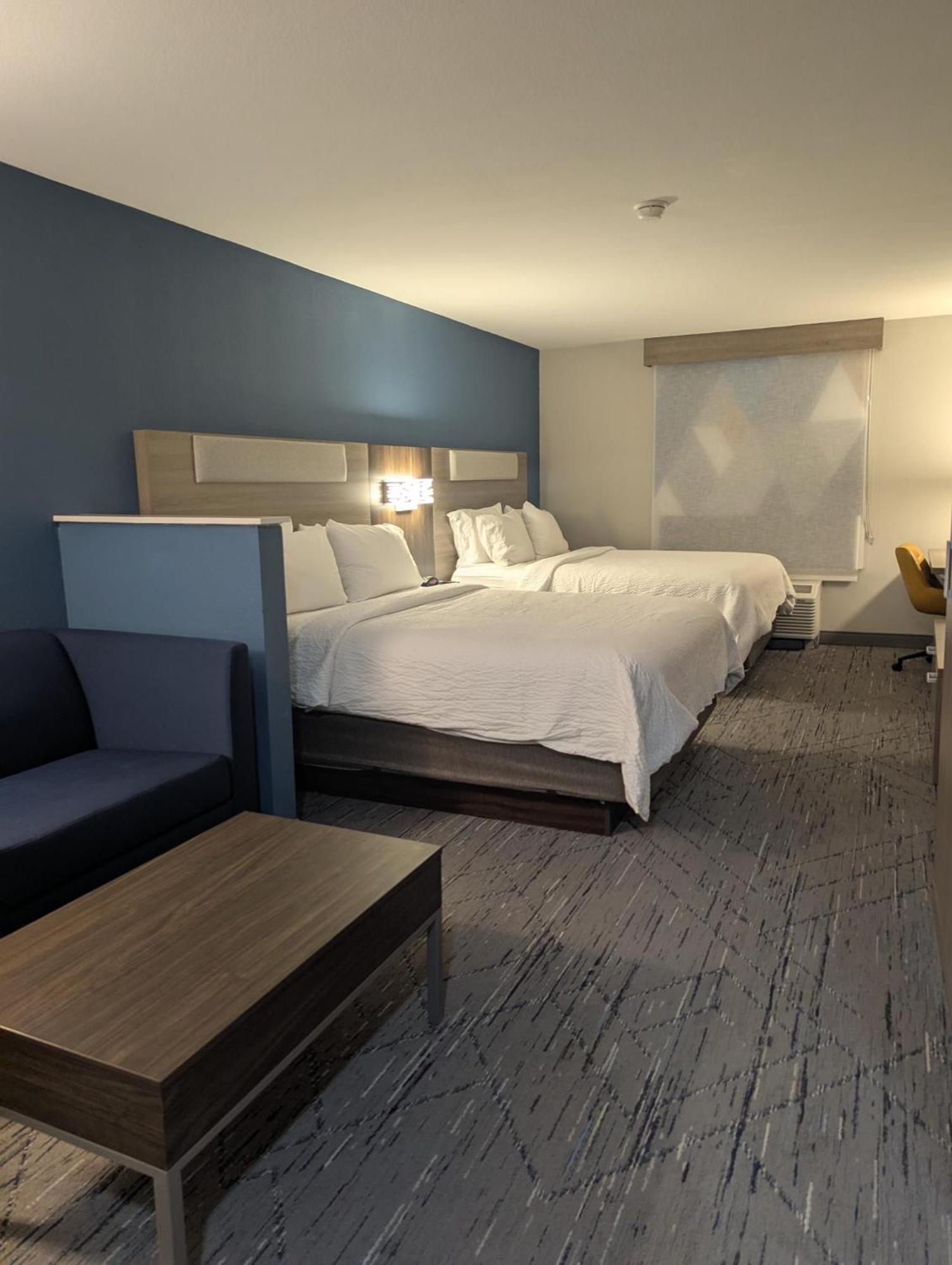 Holiday Inn Express Hotel&Suites Lovel& Loveland Exterior foto