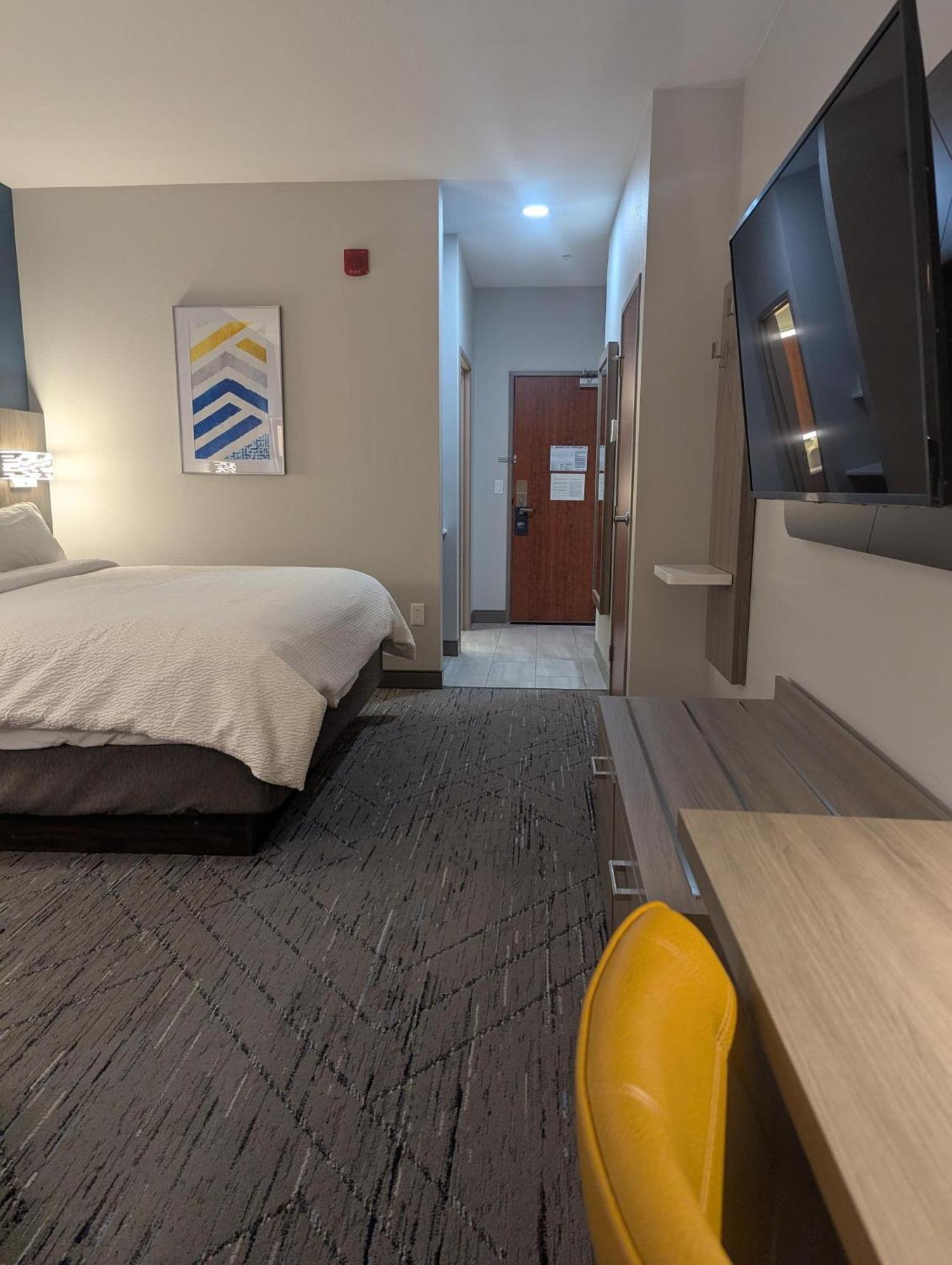 Holiday Inn Express Hotel&Suites Lovel& Loveland Exterior foto