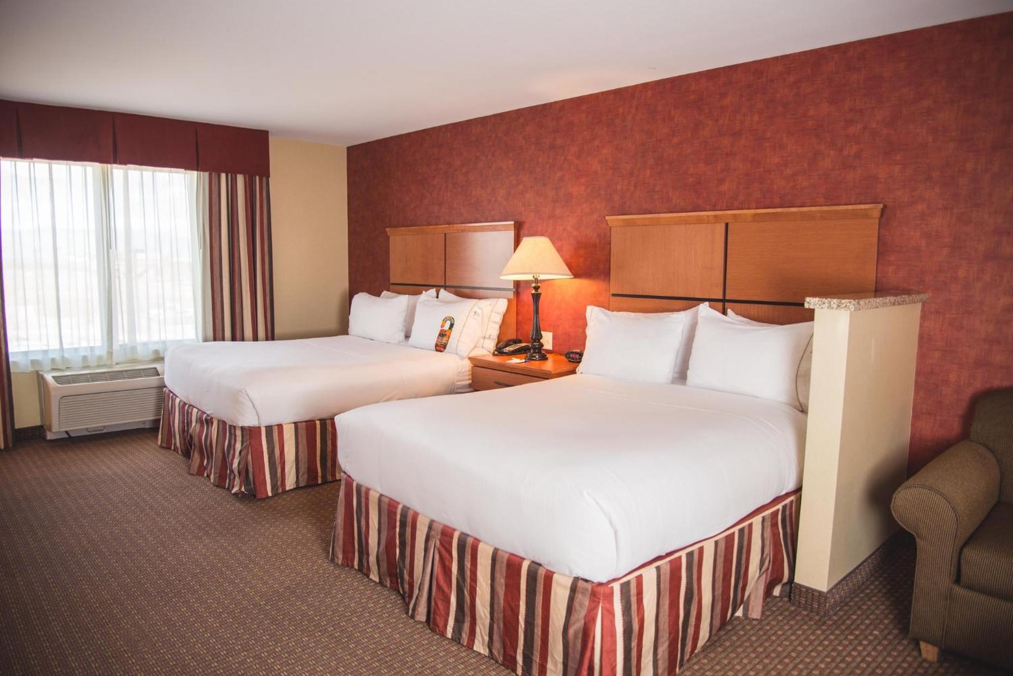 Holiday Inn Express Hotel&Suites Lovel& Loveland Exterior foto